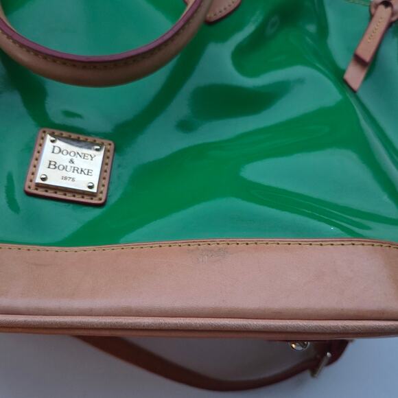 Dooney & Bourke Patent Darcy Satchel Double Handle Grass Green Handbag - Picture 4 of 15